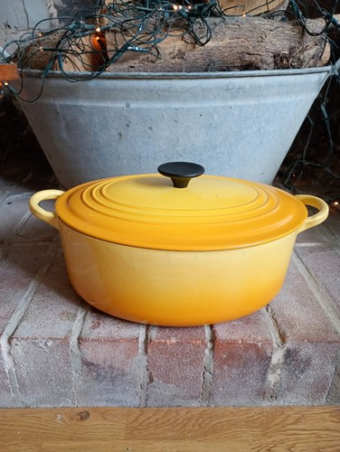 Creuset oval casserole dish - le,