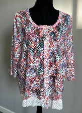 Pause Cafe Colourful