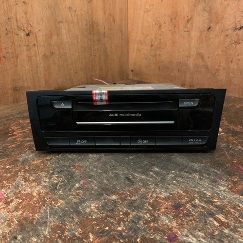 Audi head unit - head, nav