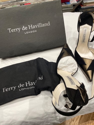 Stunning terry havilland - stunning, de