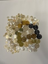 Vintage Buttons. Job lot 100g