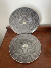 New Jeff Banks “Pour La