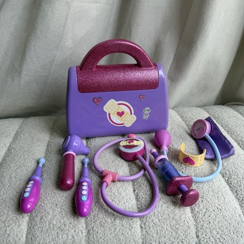 Doc mcstuffins toy - doc,