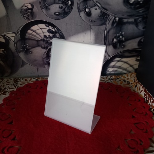 Clear acrylic card holder - clear,