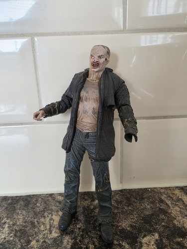 Neca jason voorhees figure - neca,