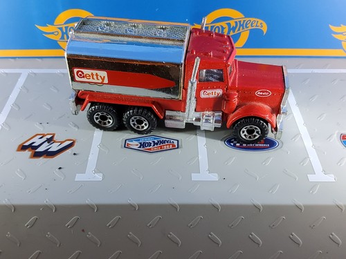 Matchbox peterbilt tanker - matchbox,