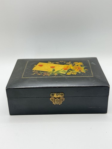 Vintage wooden playing card - wooden,