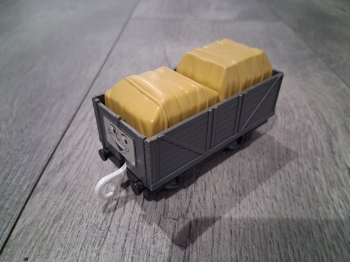 Thomas trackmaster troublesome - trackmaster,