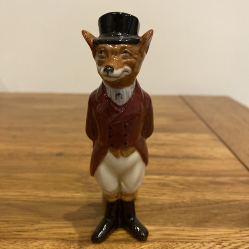 Vintage royal doulton - royal,