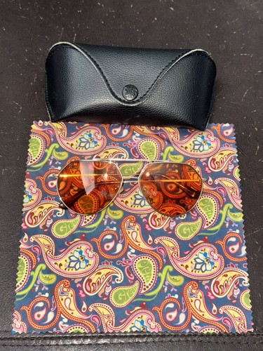 Pretty green amber - pretty,