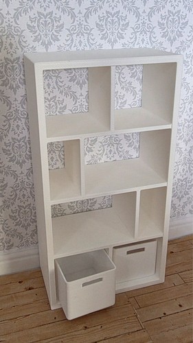 Scale dolls house - 1:12,