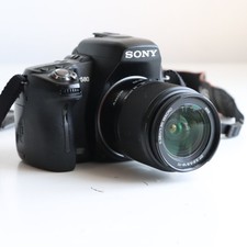 Sony Alpha A580 16.2MP DSLR Camera w/ 18-70mm Zoom Lens, Leather Case, VGC, UK!