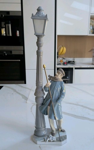 Lladro large figure - lladro,