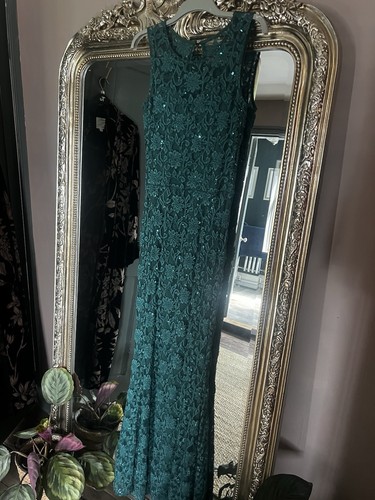 Quiz dark green lace overlay - dark,