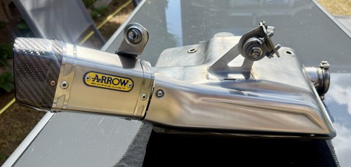 Genuine triumph 765 - , street