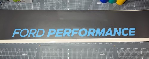Performance universal sunstrip - universal,