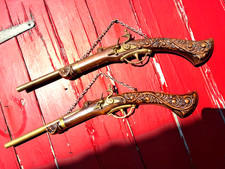 PAIR DECORATIVE WOOD & BRASS WALL HANGING FLINTLOCK PISTOL MODEL ORNAMENTS 52 cm