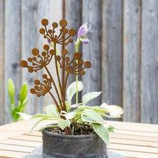 Decor Metal Heart Rusty Stake