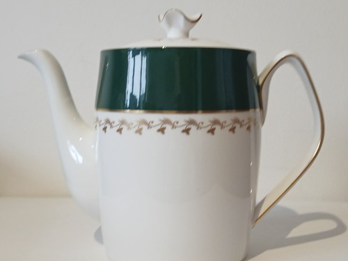 Spode green velvet y7869 tea - green,
