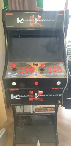 Full sized arcade machine - full,
