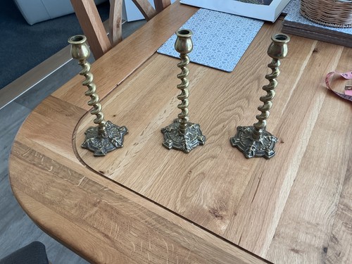 Trio twisted stem - a,