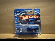 Hot Wheels Muscle Mania 1969 Dodge Charger blue  Short Card