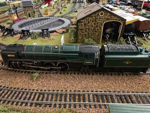 Hornby r063 britannia fully - britannia,