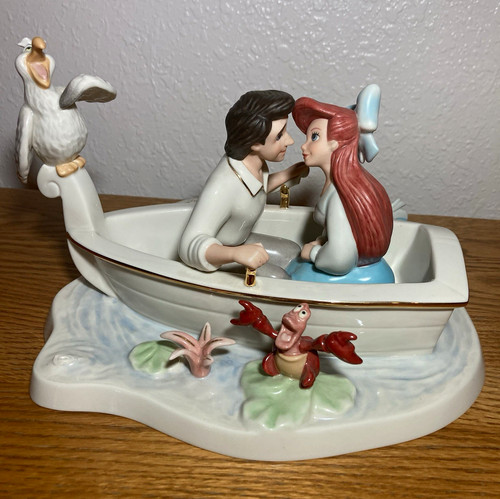 Lenox disney showcase - lenox,