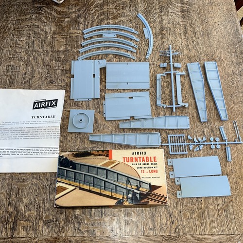 Vintage airfix kit series - kit, 3