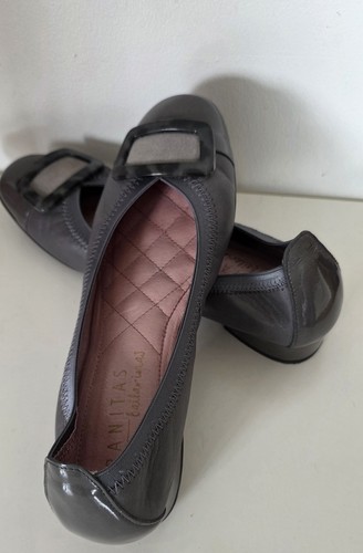 Hispanitas grey leather buckle - grey,