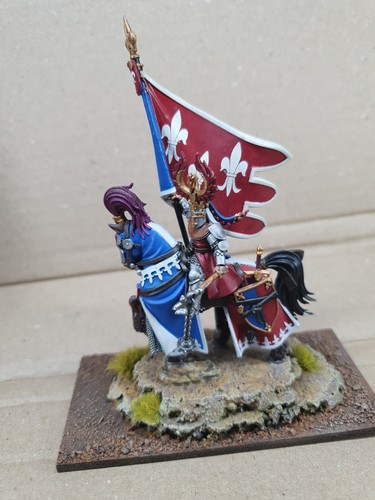 Warhammer bretonnian standard - warhammer,