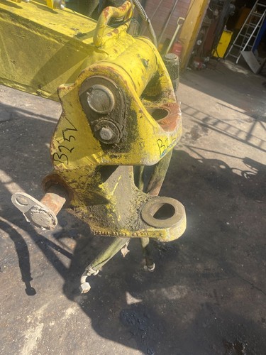Yanmar b25v king post only - king,