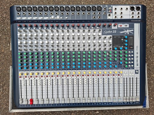 Soundcraft signature mixing - signature, 22