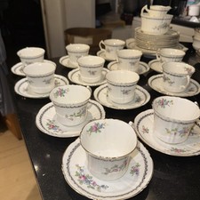 VINTAGE HEATHCOTE SHERATON ART