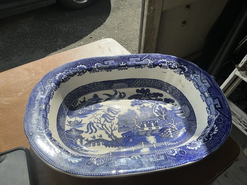 Vintage willow pattern serving - vintage,