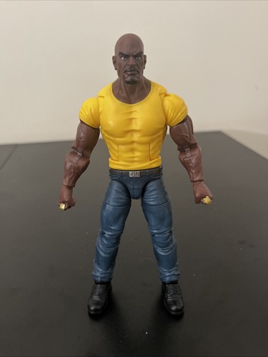 Marvel legends luke cage - luke,