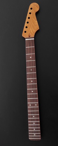 Stratocaster roasted maple