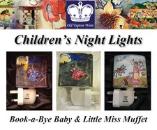 Children's pottery hand