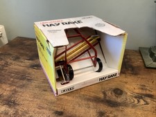 Ertl toys New Holland  Hay