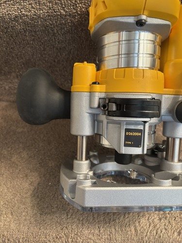 Dewalt dcw600 router 8mm with - dewalt,