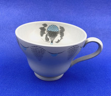 WEDGWOOD  ERIC RAVILIOUS TRAVEL CUP - c1953