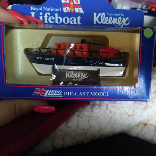 Lledo die cast - lledo,