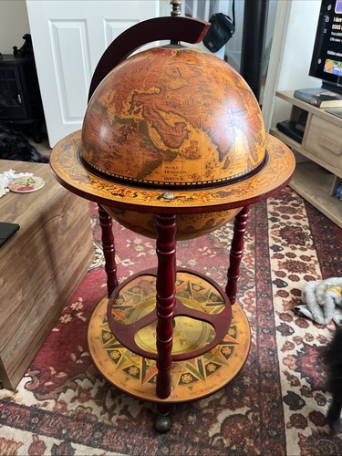 Globe drinks cabinet earth - globe,