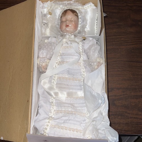 Ashton drake porcelain cloth - ashton,