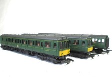 LIMA Class 117 3-Car DMU Set - BR Green/Yellow Front - OO Gauge