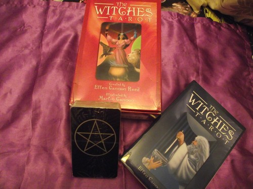 Rare witches tarot deck - rare.,