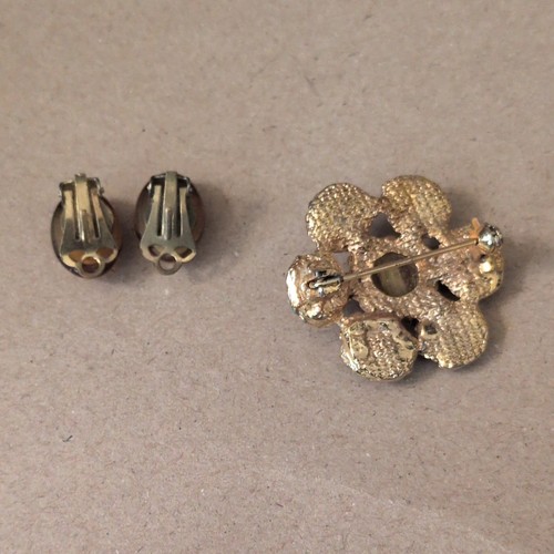 Vintage scottish style brooch - vintage, scottish-style