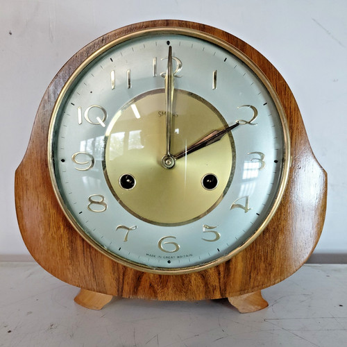 Vintage striking clock smiths - vintage,
