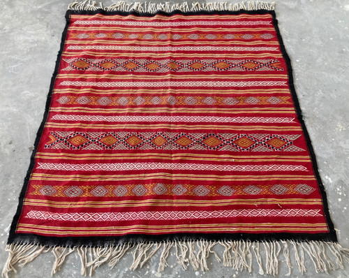 Vintage traditional handmade - traditional,