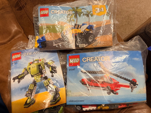 Lego creator bundle - lego,